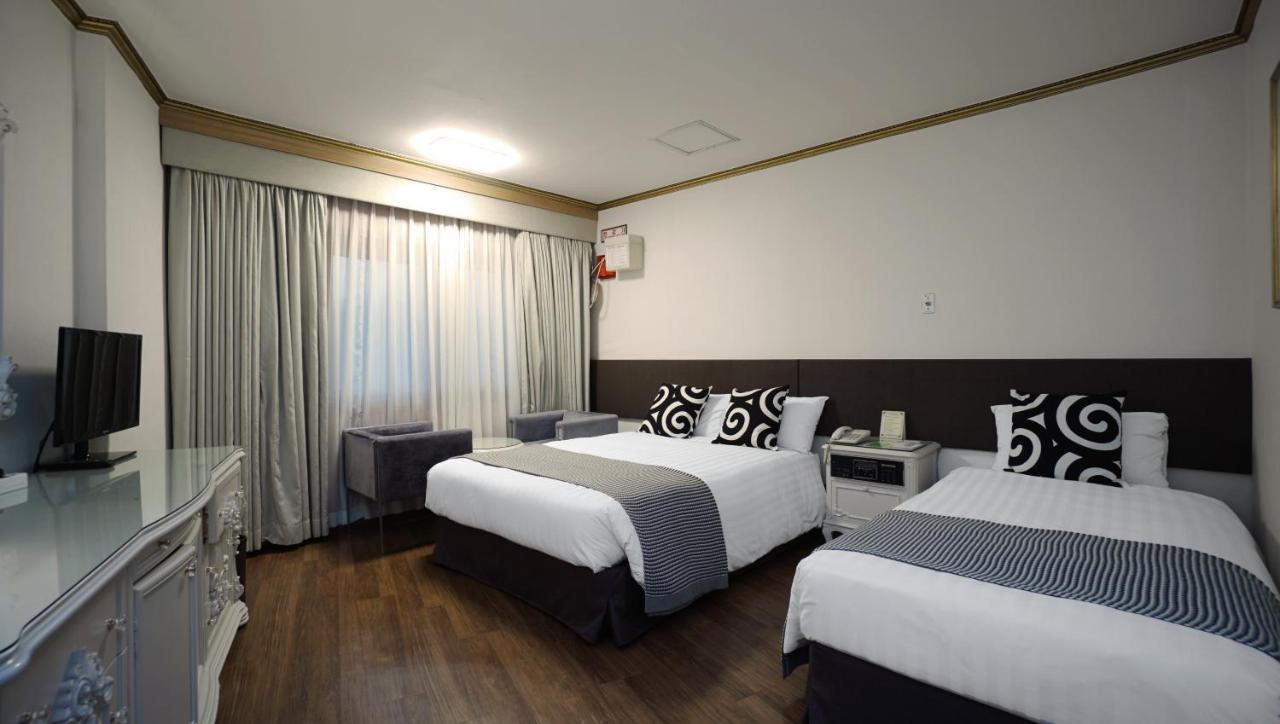 Itaewon Crown Hotel Seoul Exterior photo